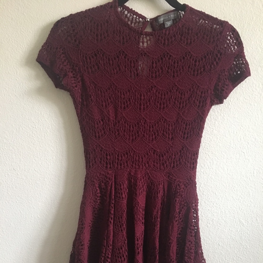 Kendall and Kylie dress